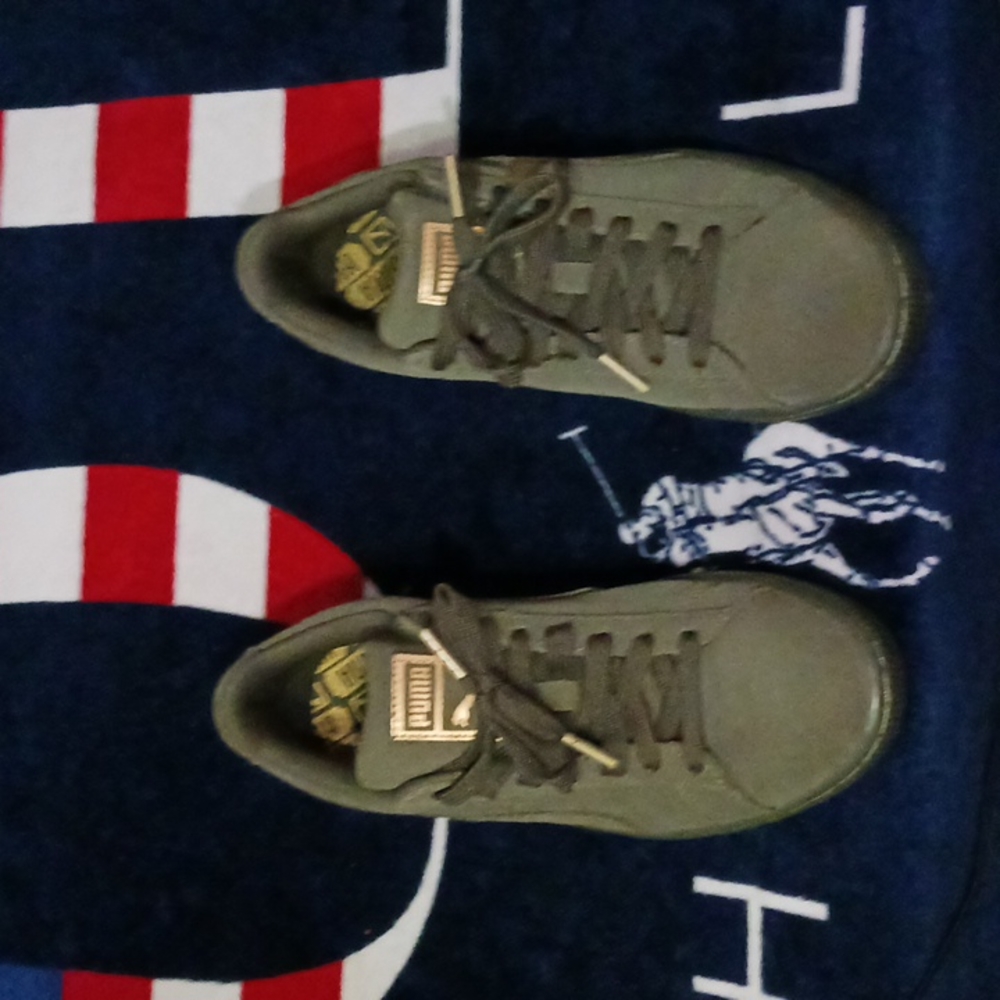 Puma  sneakers